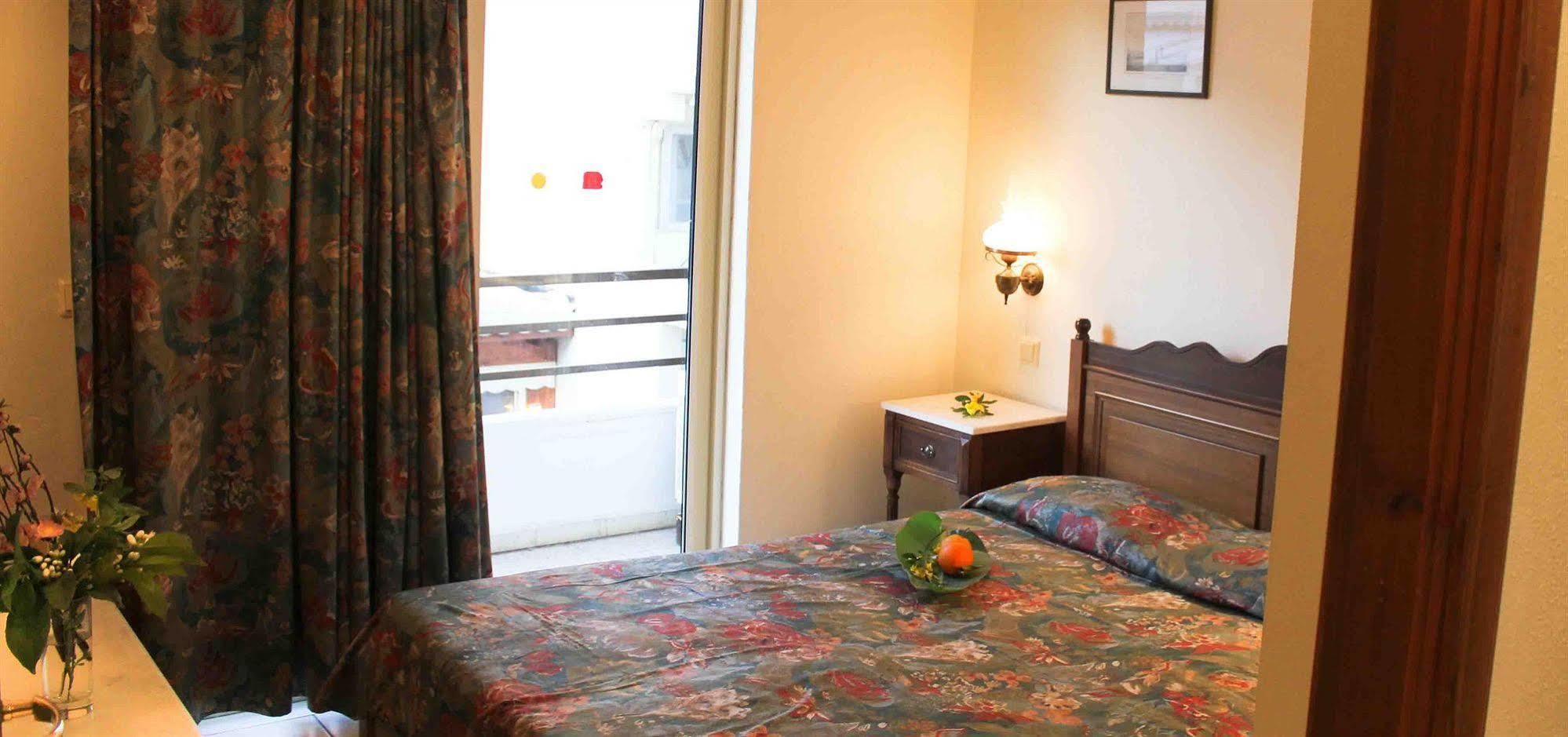 Royal Aparthotel City Centre Rhodes City Exterior foto